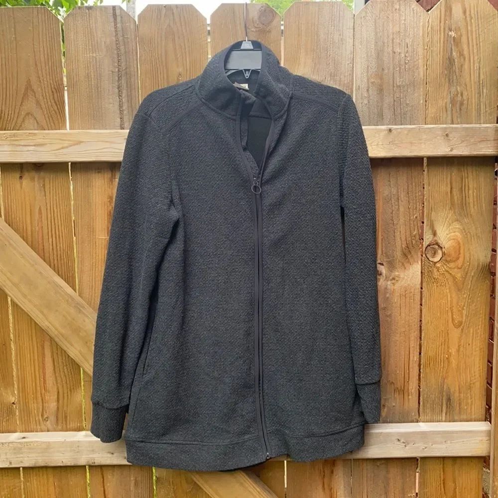 AVIA long sweat shirt sz. M